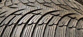 Predám 2ks jazdené zimné 215/55r16-93H Nokian - 3