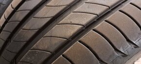 Predám 4ks jazdené letné 235/40r19-96W Michelin - 3