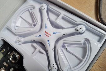 Predám dron Syma x5sw - 3