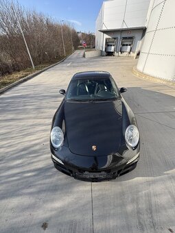 Porsche 911 Carrera S 997 - 3