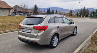 Kia Ceed 1.6i 99kw benzin , model 2015 - 3