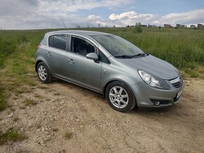 Opel Corsa 1.4 benzín - 3