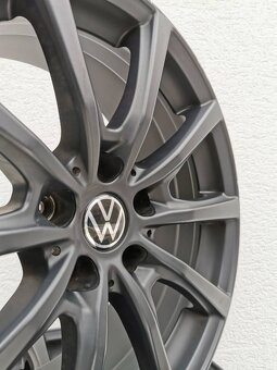 Vw  alu disky 7,5J R18 5x112 ET35 - 3