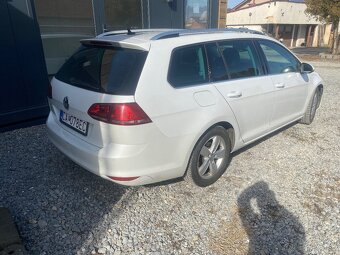 Volkswagen Golf VII 2.0TDI 110kw 2014 Variant Xenon,Masáž - 3