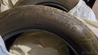 Continental 235/55 R18 - 3