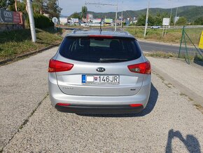 Kia Cee´d SW 1.6 CRDi LX/Silver - 3