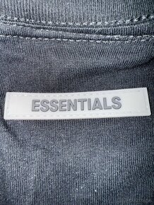 Essentials tricko - 3