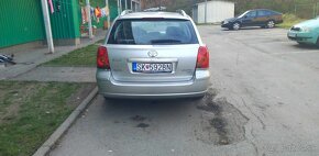 Avensis - 3