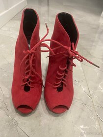 Červené sandále - 3