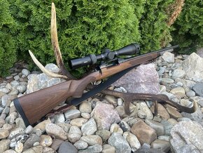 CZ557  sporter. 30-06 spr. - 3