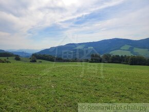 Rekreačný pozemok na odľahlej samote s výhľadom nad obcou - 3