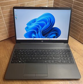 HP 255 G8 / Ryzen 5 5500U / 16GB RAM / 256GB NVME / 15,6” - 3