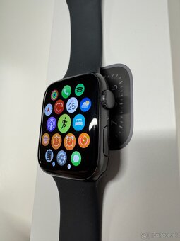 Apple Watch SE 44mm 1gen. - 3