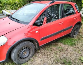 Rozpredám Suzuki SX4 1,6 benzín 88kW 4x4 - 3