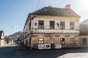 PREDAJ: Historický hostinec pod Muránskym Hradom, 1102 m2, M - 3