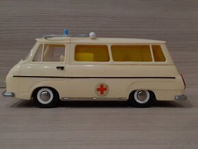 Predam skoda 1203 kaden sanitka - 3