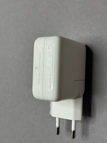 Apple 35W Dual USB-C Port Power Adapter - 3