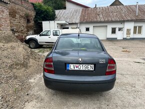 Škoda Superb 2007 2.0tdi - 3