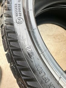 Predám zimne pneu 225/40 R18 - 3