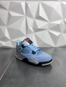 Nike Jordan 4 Retro UNC University blue - 3