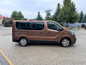 Renault Trafic Bus - 3