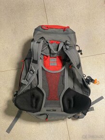 Predám turisticky batoh 35l - 3