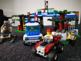 4440 LEGO Policajná stanica v lese City Forest Police Statio - 3