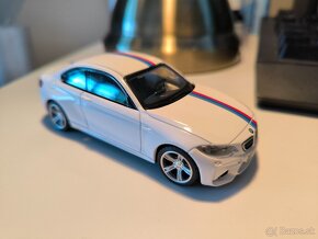 Model auta BMW M2 - 3