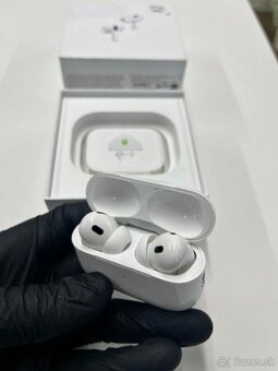 Apple AirPods Pro 2. Generácia - 3