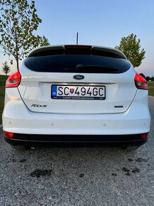 Ford Focus 1.0 EcoBoost Edition X - - 3