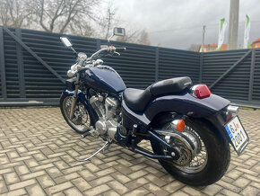 Honda VT 600 Shadow - 3