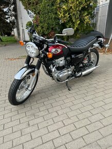 Kawasaki W800 2024 - 3