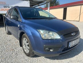 Ford Focus Kombi 1.6 Zetec Champion Plus - 3