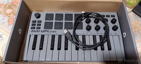 Akai mpk mini mk3 - 3