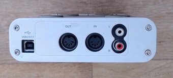 Predám audio/midi interface US-122L - 3