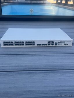 SWITCH RAISECOM ISCOM 2100 28-port POE - 3