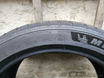 Michelin Pilot Sport 5 - 245/40 R18 - 3