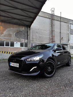 Hyundai i30 Fastback 1.0t-gdi / 88kw/ 2018/ 38tis km - 3