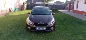 Predám Kia ceed 1.6gdi 99kw benzin, 6s Automat - 3