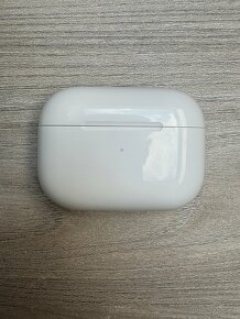 Apple AirPods Pro 2 - 3