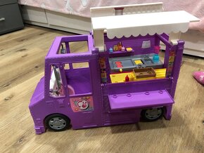 Barbie foodtruck - 3