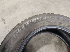 215/60R16 - 3