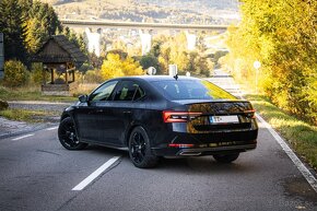 Superb 1.5 TSI DSG Sportline BLACK, Virtual, Canton, ACC - 3