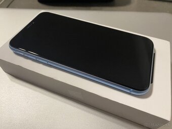 iPhone XR 64Gb Modrý - 3