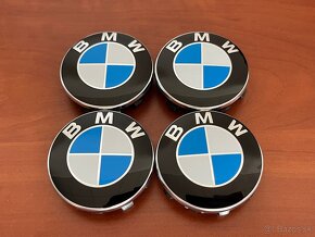 BMW stredove krytky kolies 56mm - 3