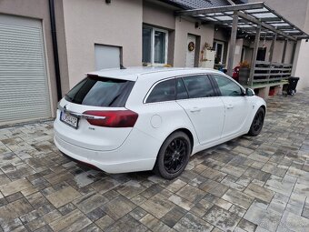 Opel Insignia ST 2.0 CDTI 163k Start/Stop Cosmo - 3