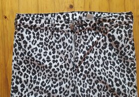 Predám dámske tigrované nohavice - 3