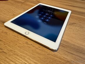 Apple iPad Air 2 - 3