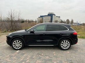 Porsche Cayenne Turbo Diesel - 3