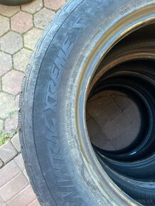 Vredesren 215/65r16 98H - 3